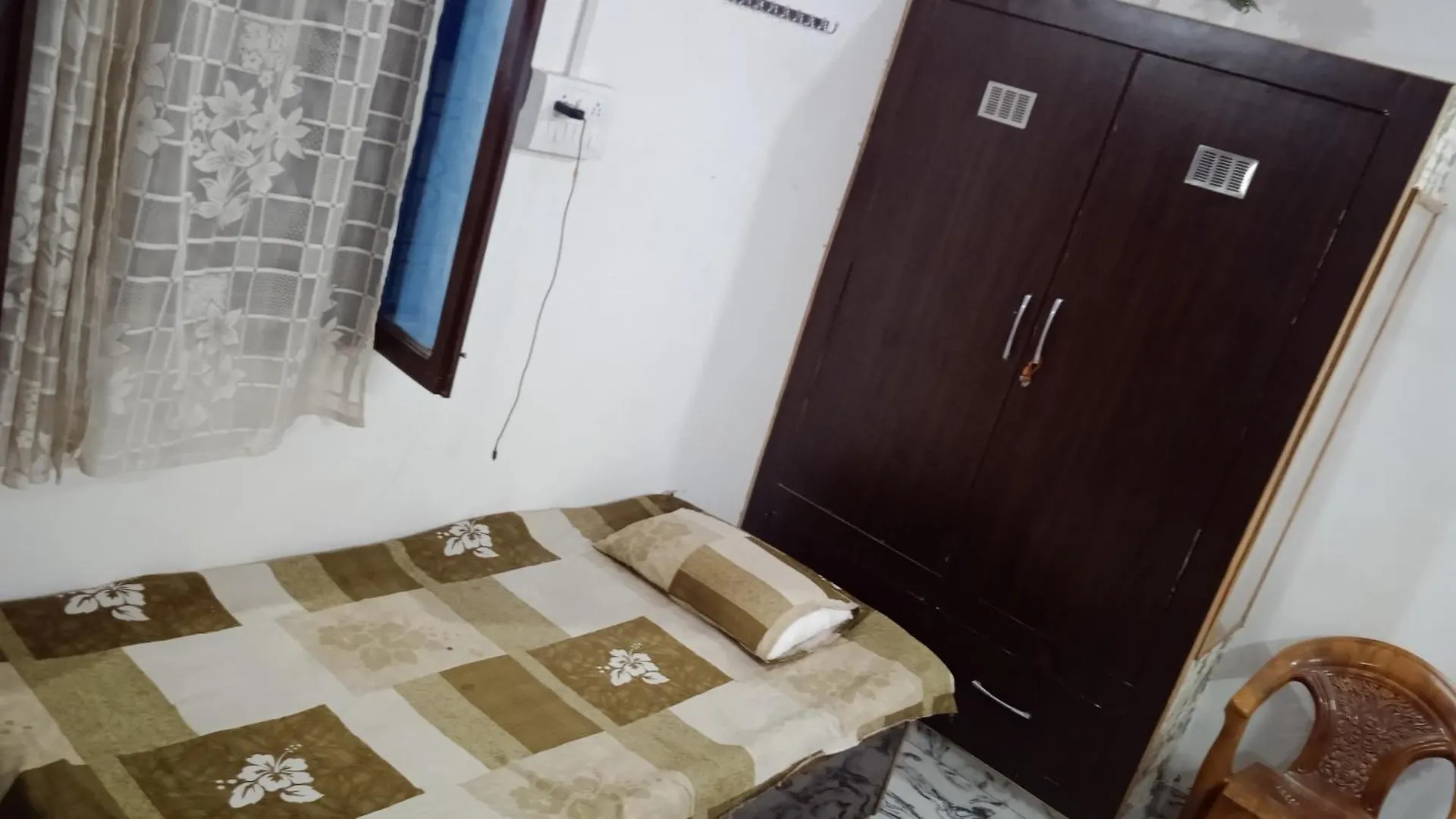 Ayurveda Bhavan Homestay Non-Ac Varanasi Gasthof